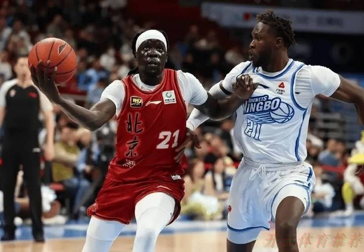 开云体育平台：北京坚持续约奥莫特！进攻合理运用可挖掘价值，但防守仍是弊端！