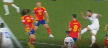 开云体育动态：2019-2020五超联赛第十一轮综述：多场比赛展开进球大战